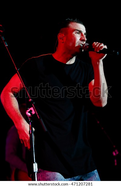 NEW YORK-SEP 25: Country music singer Sam Hunt\
performs in concert at the Best Buy Theater on September 25, 2014\
in New York City.