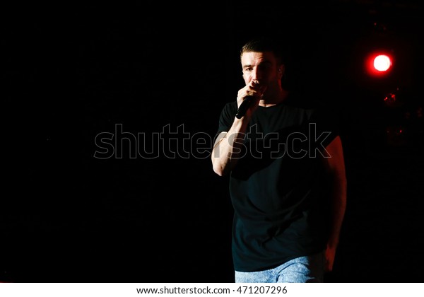 NEW YORK-SEP 25: Country music singer Sam Hunt\
performs in concert at the Best Buy Theater on September 25, 2014\
in New York City.