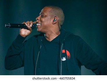 NEW YORK-SEPT 27: Rapper Jay-Z performs onstage at the 2014 Global Citizen Festival to end extreme poverty by 2030 in Central Park on September 27, 2014 in New York City.