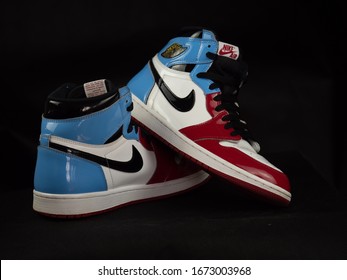 a picture of jordan shoes
