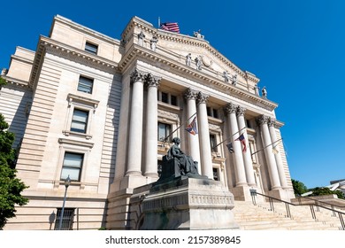 Newark, NJ - May 17, 2022: Essex County Courthouse 
