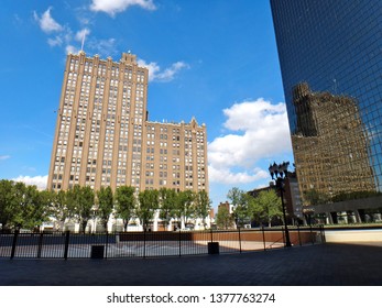 Newark, NJ - September 19 2015: The Military Park Building In Downtown Newark