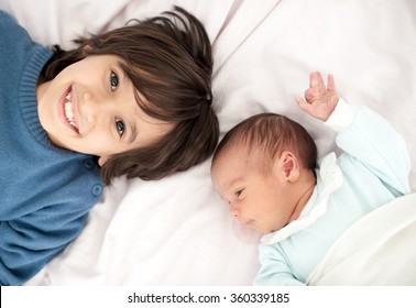 Newborn Baby With Bigger Brother