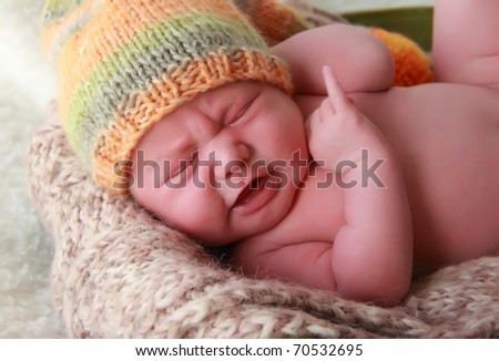 newborn baby cry