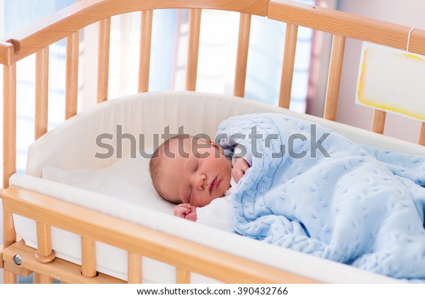 Newborn Baby Hospital Room New Born Stock Photo Edit Now 390432766