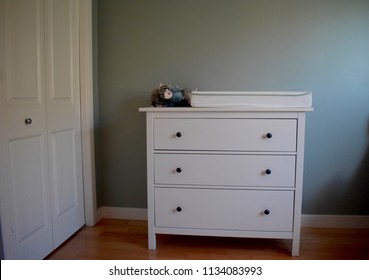 dresser for newborn