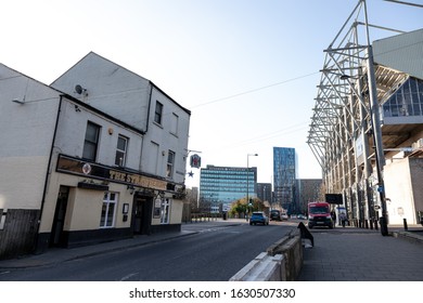 Newcastle Upon Tyne England - 8th Jan 2020: The Strawberry Pub Exterior Next To Newcastle United Football Stadium