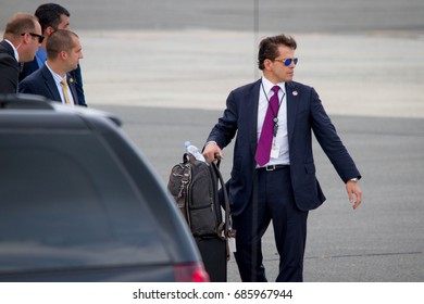 Newly appointed White House Communications Director, Anthony Scaramucci, disembarks Air Force One in Ronkonkoma, NY, Friday, July 28, 2017.