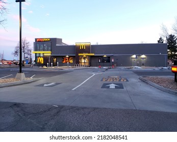 Newly Renovated McDonald's in the evening - Parking and Building Entries (Longmont, Colorado, USA) - 03\06\2021