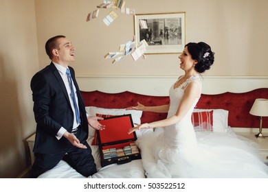 Newlyweds Throw Money Up