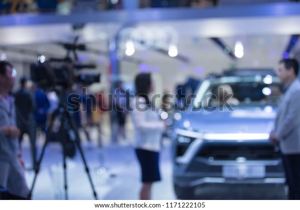 News interview for\
the new car conference
