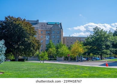 Newton, MA, USA - 08 29 2022: The Campus Landscape Of Boston College. Boston College (BC) Is A Private Jesuit Research University In Chestnut Hill, Massachusetts. Founded In 1863. 