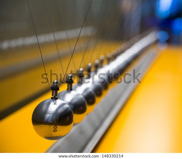 large newton's cradle