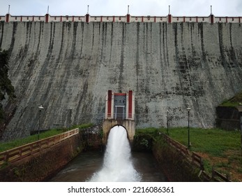 Neyyar Dam Shutter Gravity Dam In Thiruvananthapuram, Kerala