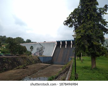 Neyyar Dam Shutter Thiruvananthapuram Kerala Stock Photo 1878496984 ...