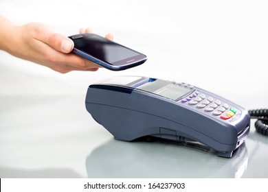 NFC - Near Field Communication, Mobile Payment 