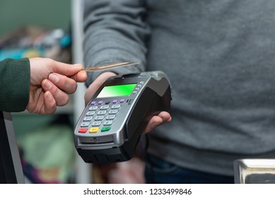 346 Rfid paywave Images, Stock Photos & Vectors | Shutterstock