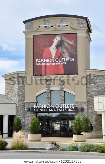 Niagara Falls New York Fashion Outlets