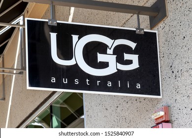 ugg sign