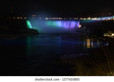 Niagra Falls At Night