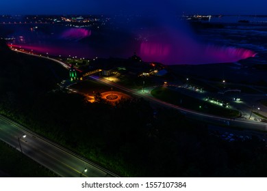 Niagra Falls In Ontario Canada