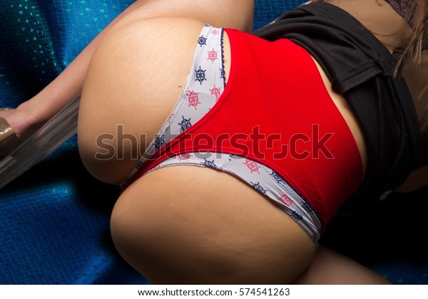 Ass In Panties Pics