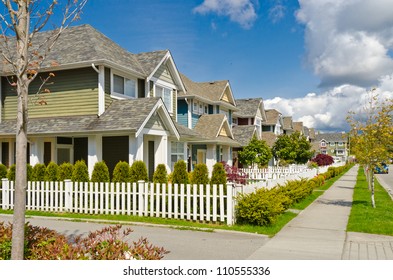 17,857 House nice neighborhood Images, Stock Photos & Vectors ...