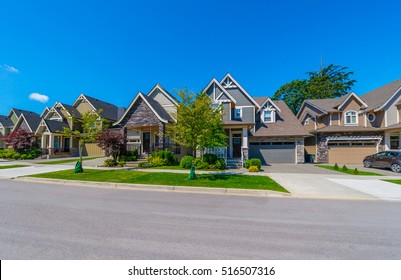 Nice And Comfortable Neighborhood. Some Houses On The Empty Street.