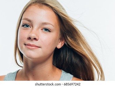 Nice Cute Model Girl Teenage Beautiful Stock Photo 685697242 | Shutterstock