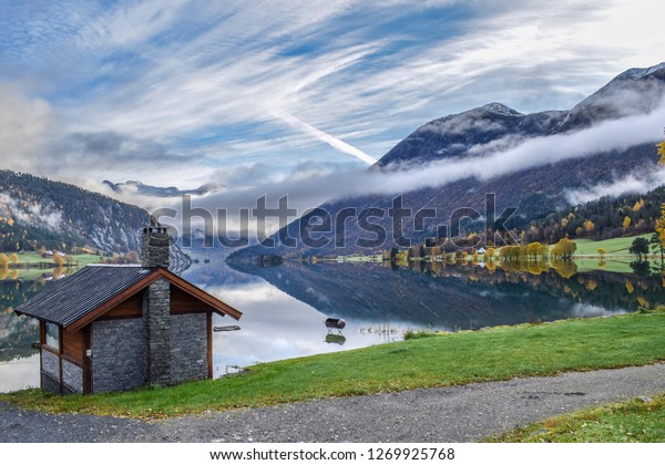 Nice Fireplace Cabin Infront Great Flood Royalty Free Stock Image