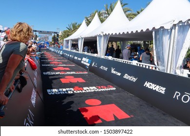 Nice, Nice / France - 09 08 2019: Ironman 70.3 Triathlon World Championship Big Crowd Cheering For The Marathon Participants In Nice, France