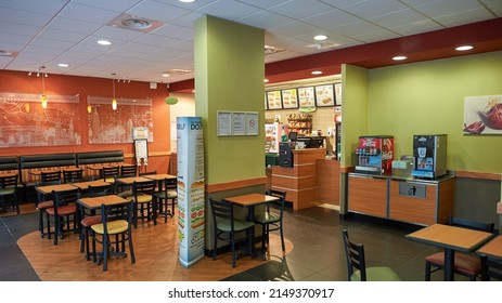 NICE, FRANCE - AUGUST 15, 2015: Interior Shot Of Subway Fast Food Restaurant In Nice.