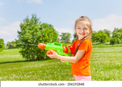 Nice Girl Playing Water Gun Stock Photo 206192848 