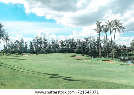 The nice golf course with the bunkers