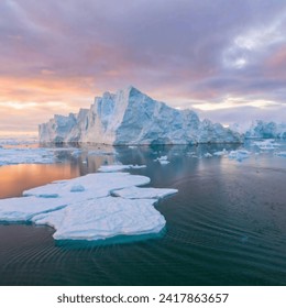 nice northpole ocean landscape view