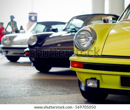 nice old car 