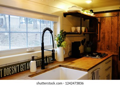 Nice Small Kitchen In Tiny House.