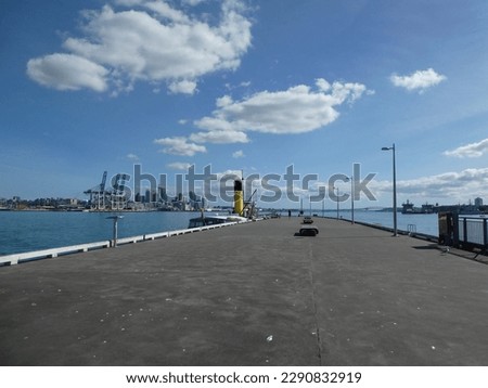 A nice view at the Devonport Wharf.