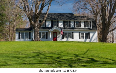 Nice White Wooden House In The Litchfield Hills, CT, USA