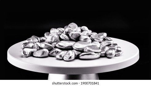 Nickel Is A Chemical Element, Pure Industrial Use Or In Metal Alloys, Corrosion Resistant, Stainless Steel
