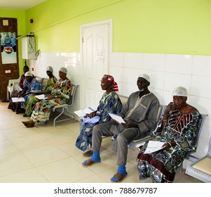 Niger, Niamey - December 20, 2017: People Waiting In A Small Hospital In Africa