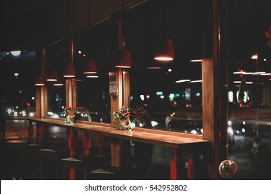 Night Cafe Windows