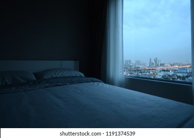 162,357 Night city windows Images, Stock Photos & Vectors | Shutterstock