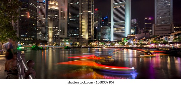 Night Life At The Boat Quay Singapore