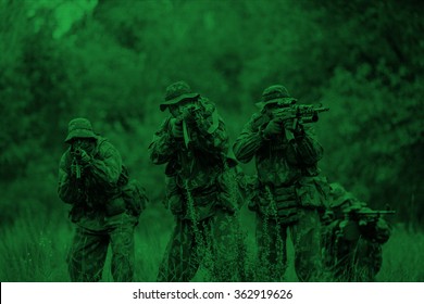 Night Mission/operation Hostage Rescue.view Through The Night Vision Scope