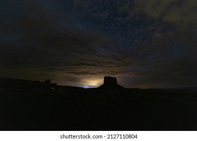 A Night In Monument Valley