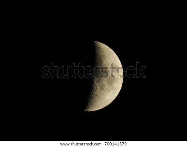 Night moon in the\
sky.