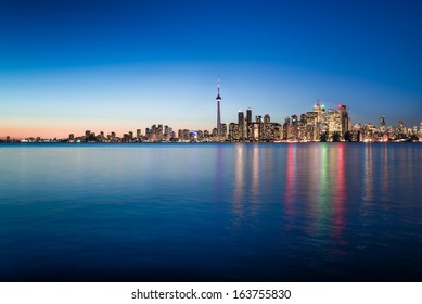 Night Scene Of Downtown Toronto During Early Winter Time