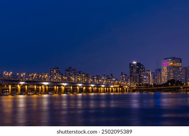 Night view of Mapo Bridge in Seoul - Powered by Shutterstock