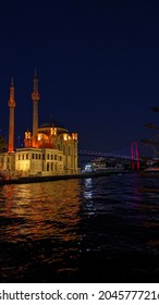 The Night View Of Ortaköy Mosque Is Differently Beautiful 